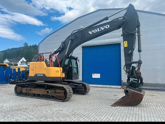 Volvo ECR 355 EL med nytt understell 14 of 30