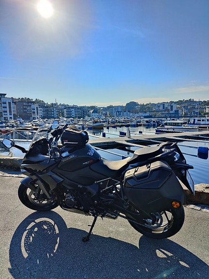 Suzuki GSX-S 1000 GT 5 of 21