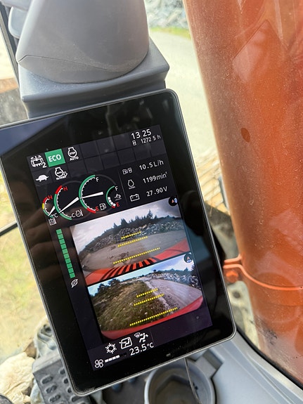 Hitachi ZX160LC-7 5 of 5