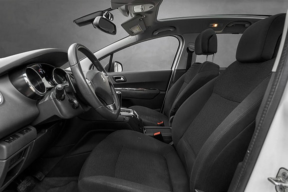 Peugeot 5008 21 of 24