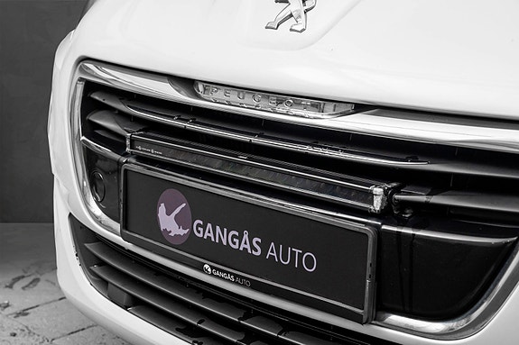 Peugeot 5008 4 of 24