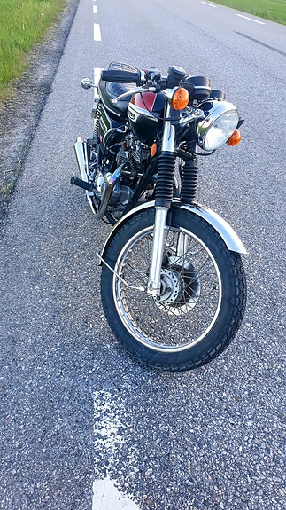 Triumph BONNEVILLE 6 of 10