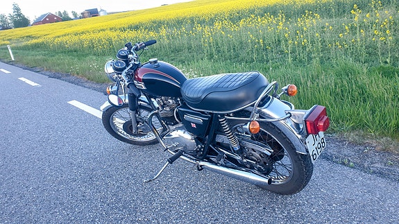 Triumph BONNEVILLE 4 of 10
