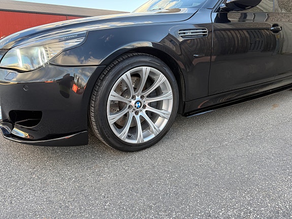 BMW M5 5 of 5