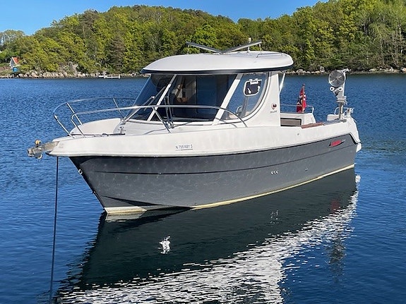 Arvor 230AS 2 of 5