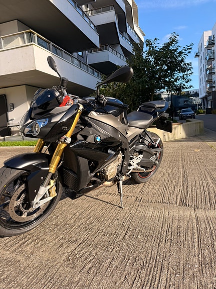 BMW S 1000 R 2 of 9