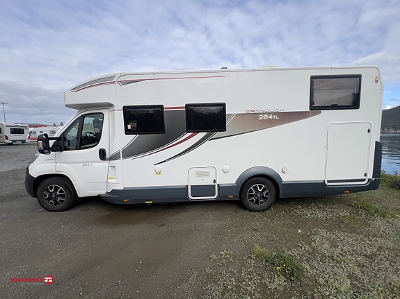 Roller Team Granduca 284 tl SUPER SOMMERKAMPANJE SATT NED 100 000 kr fra 749- 649 000 kr! 4 of 30