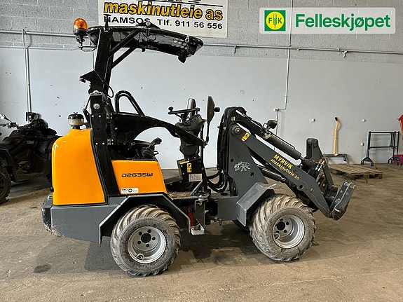 Giant D2635W 3 of 5