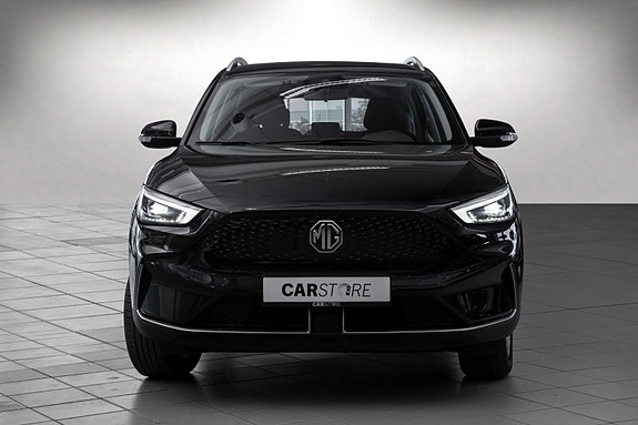 MG ZS EV 3 of 5