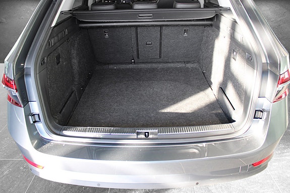 Skoda Superb 23 of 25