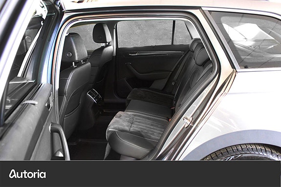 Skoda Superb 21 of 25