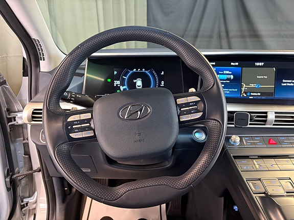 Hyundai Nexo 21 of 30