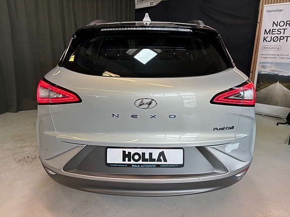 Hyundai Nexo 7 of 30