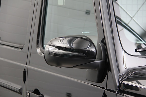 Mercedes-Benz G63 15 of 30