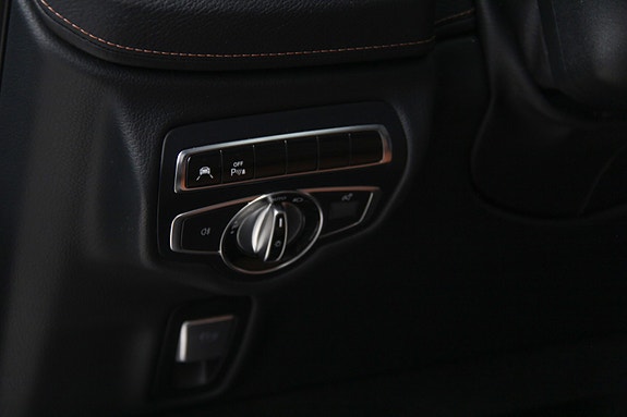 Mercedes-Benz G63 30 of 30