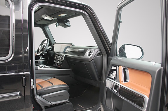 Mercedes-Benz G63 21 of 30