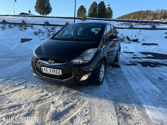 Hyundai ix20 2 of 5