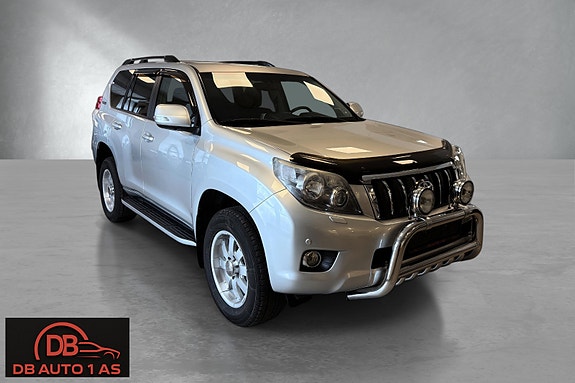 Toyota Land Cruiser 3 of 5
