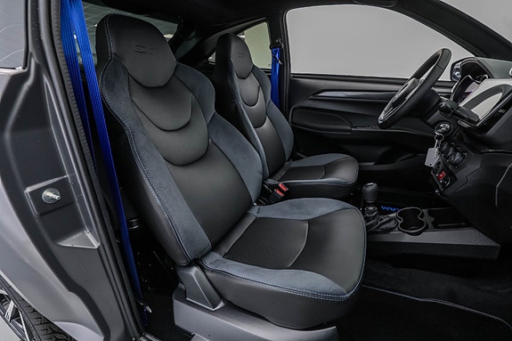 Aixam S10 Coupe 7' skjerm, Apple CarPlay, Subwoofer 24 of 28