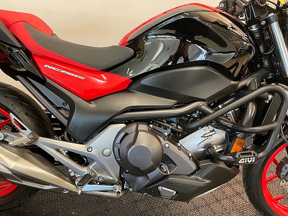 Honda NC 750S *** AUTOMAT * SERVICE/GARANTI *** 14 of 30