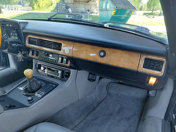 Jaguar XJS 11 of 18