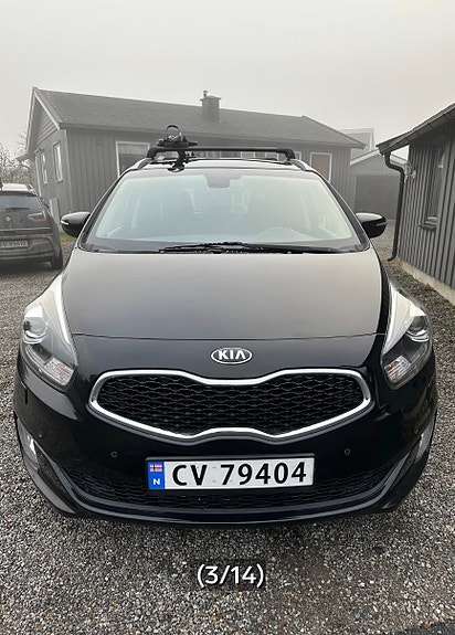 Kia Carens 2 of 14