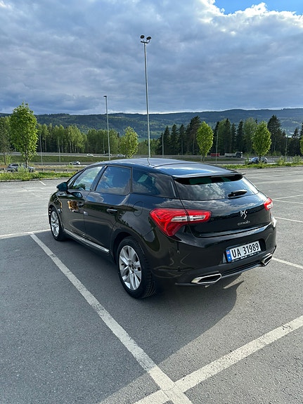 Citroen DS5 4 of 19
