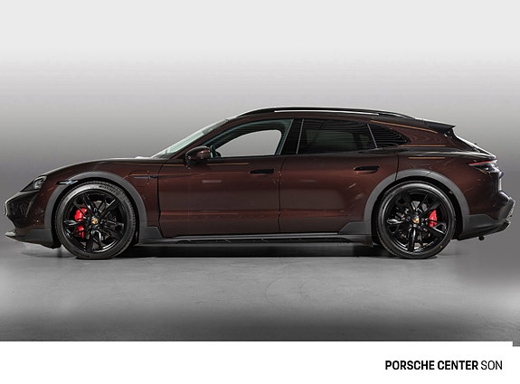 Porsche Taycan Cross Turismo 2 of 30