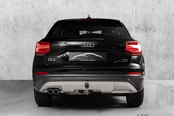 Audi Q2 4 of 5
