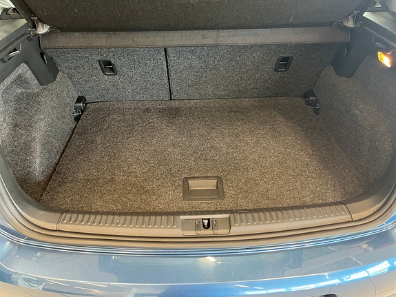 Volkswagen Polo 5 of 5
