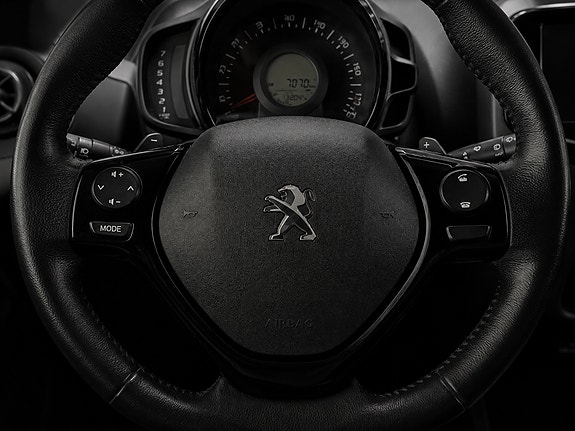 Peugeot 108 23 of 30