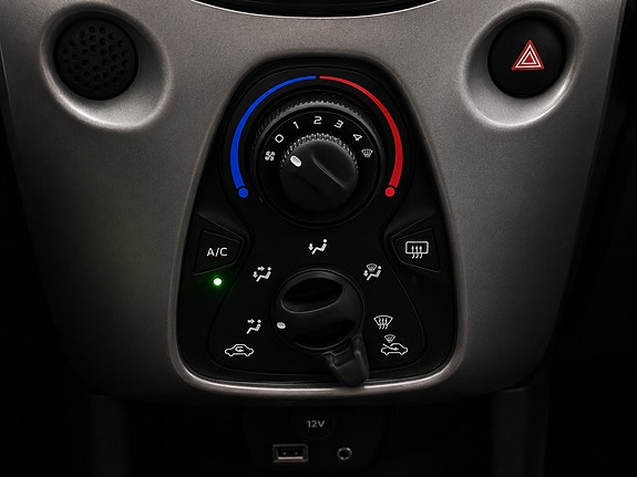 Peugeot 108 25 of 30
