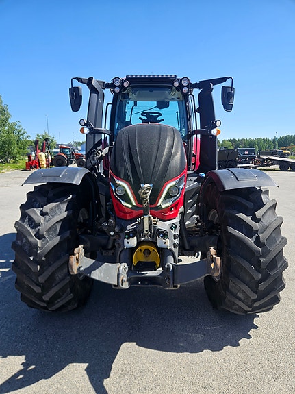 Valtra T235D 2021, kr 949 000,-