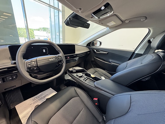 Kia EV6 16 of 23