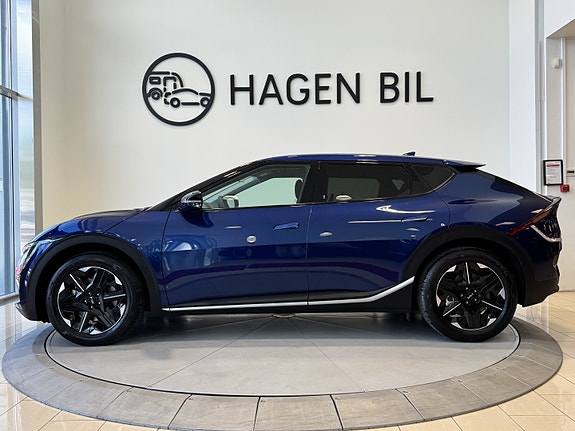 Kia EV6 3 of 23