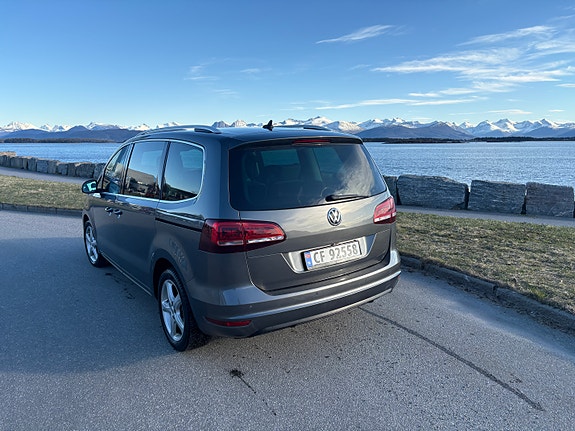 Volkswagen Sharan 2 of 18