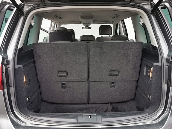Volkswagen Sharan 11 of 18