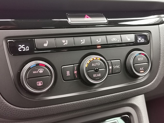 Volkswagen Sharan 12 of 18