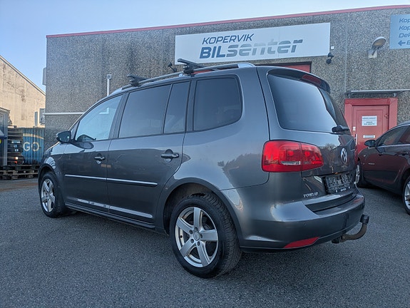 Volkswagen Touran 4 of 27