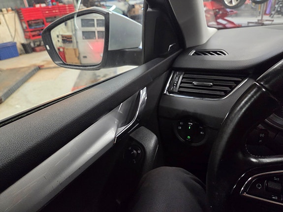 Skoda Octavia 9 of 20