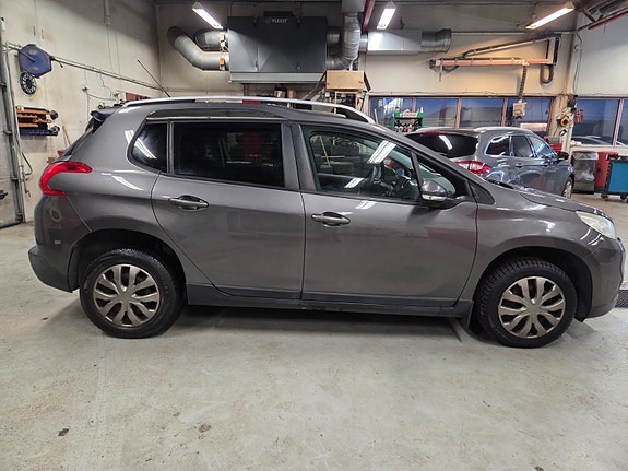 Peugeot 2008 5 of 5