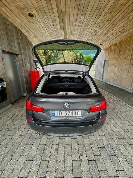 BMW 520d 13 of 13