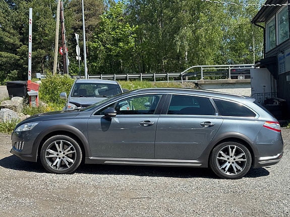 Peugeot 508 2 of 5