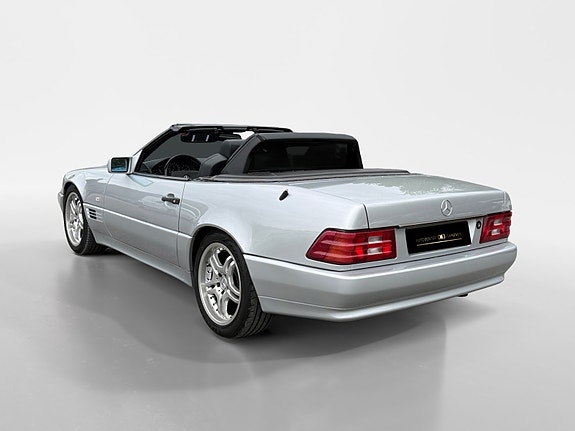Mercedes-Benz SL300 4 of 5