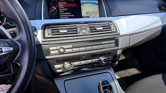 BMW M550d 26 of 30