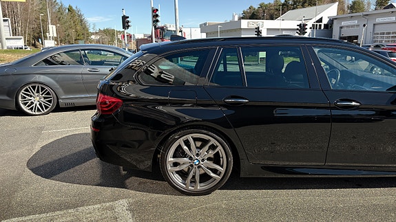 BMW M550d 6 of 30