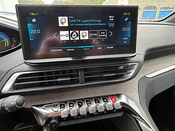 Peugeot 3008 16 of 22