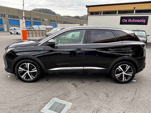 Peugeot 3008 2 of 22