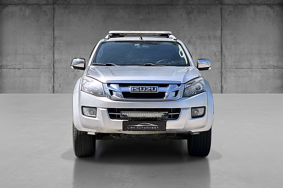 Isuzu D-max 3 of 5