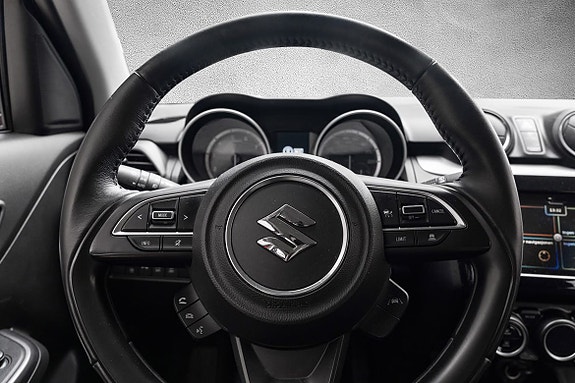 Suzuki Swift 19 of 24